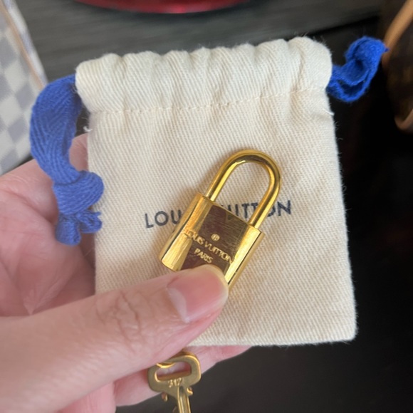 Louis Vuitton Speedy Bandouliere 30 Azur - Picture 13 of 13